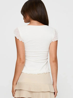Sovolo™ | Deugh Frill Top