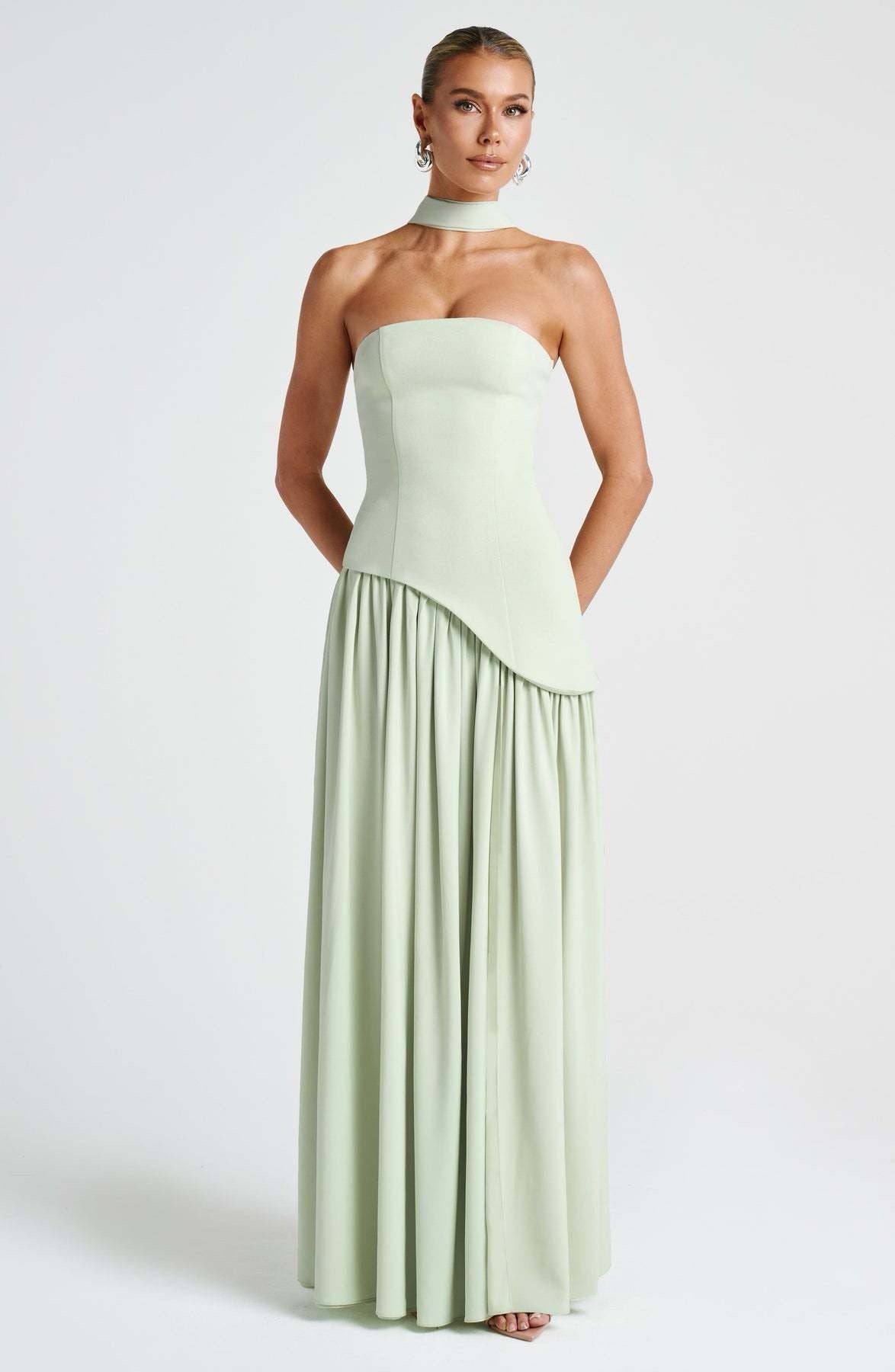 Sovolo™ | Sint Velicius Maxi jurk