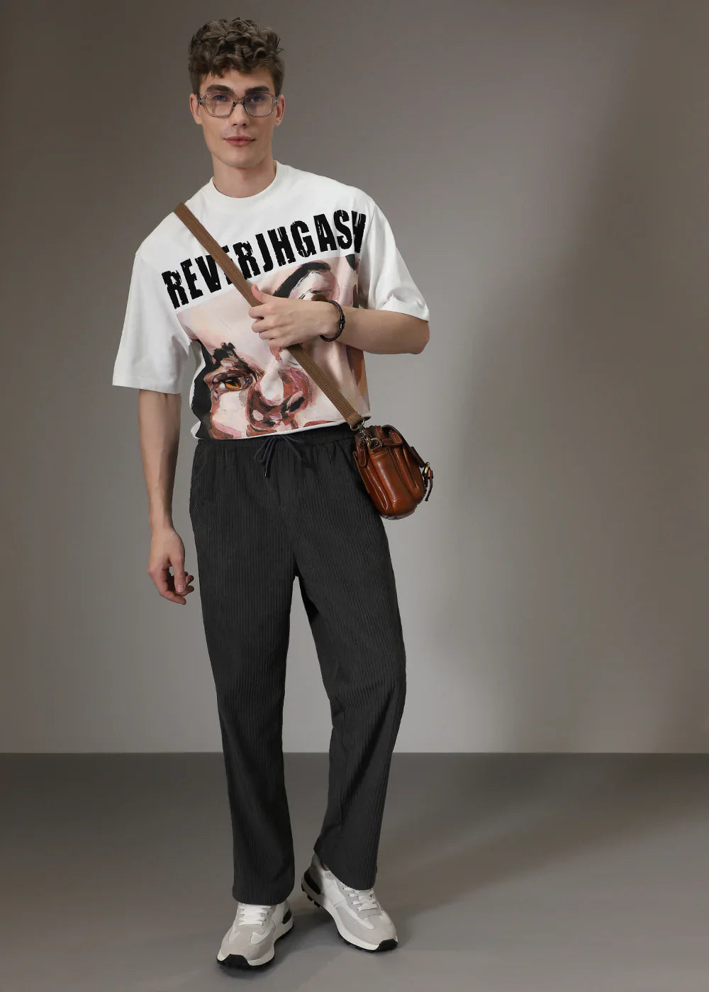 Geribde broek met rechte pijpen